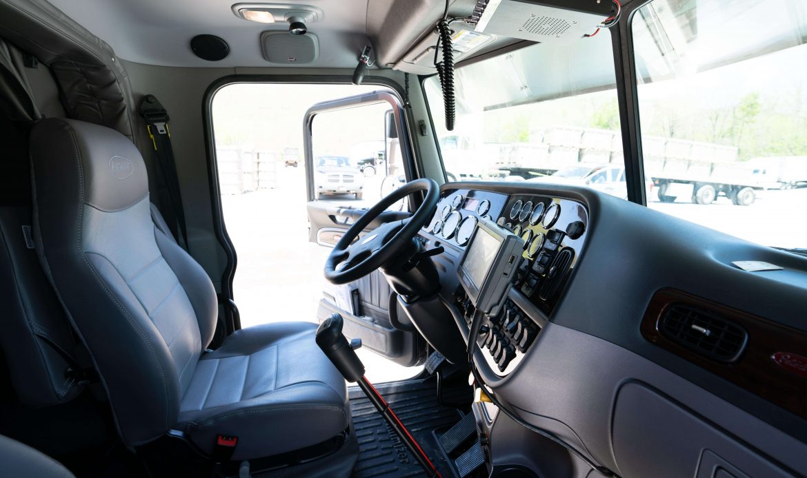 Healthy truck drivers are happy truck drivers. Learn about having good back posture on the road.
