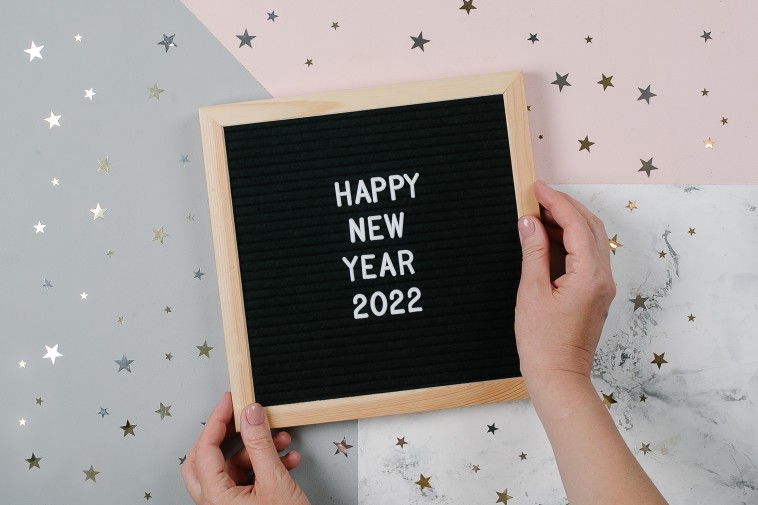 happy new year 2022 sign