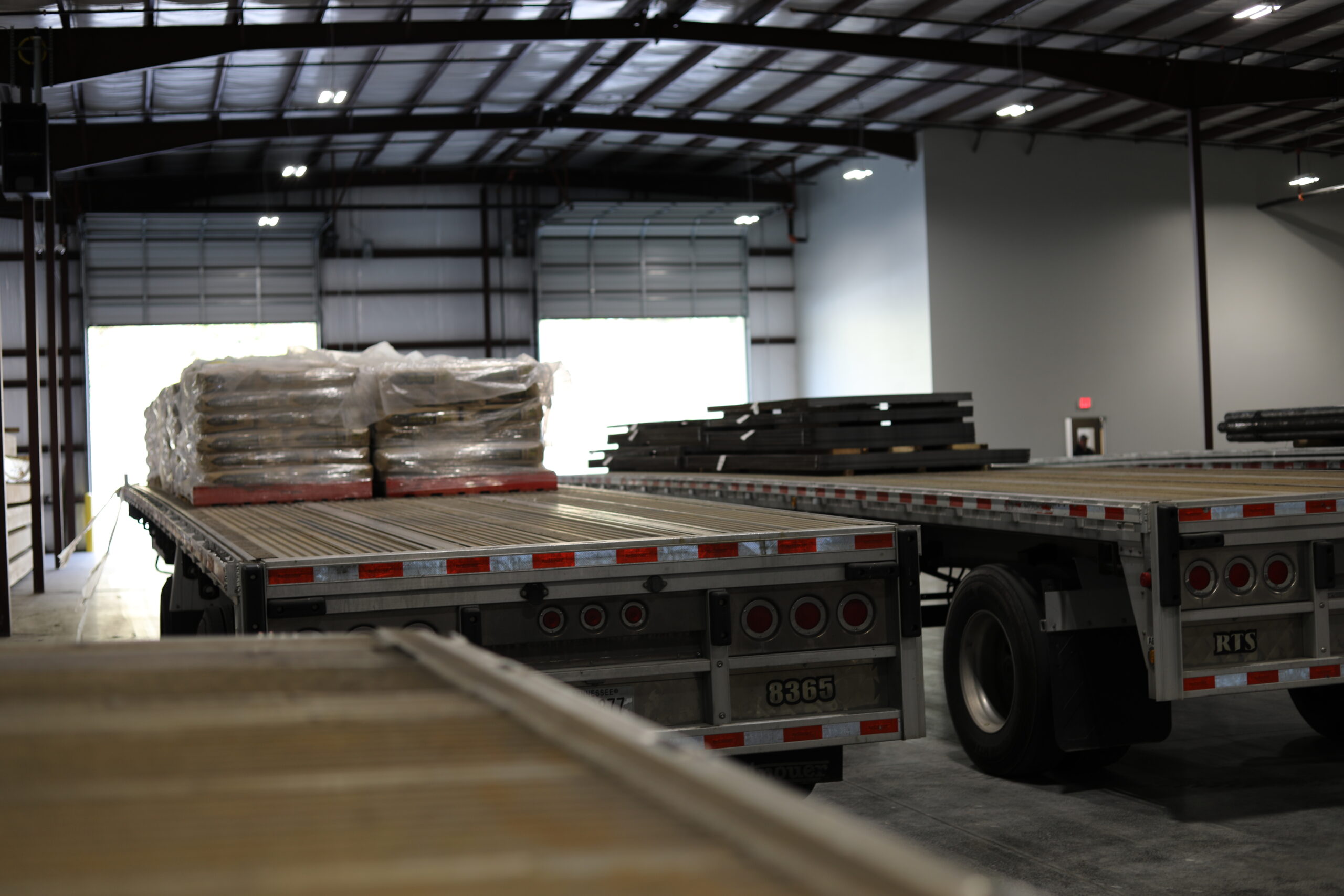 Supply Chain Solutions: Why Warehousing and Transportation Are Both Essential